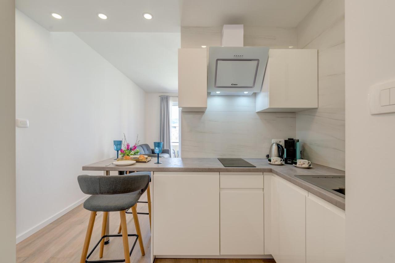 Capital Apartments And Rooms Split Ngoại thất bức ảnh
